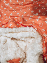 Load image into Gallery viewer, Boujee Luxe Heavy Fur Blanket
